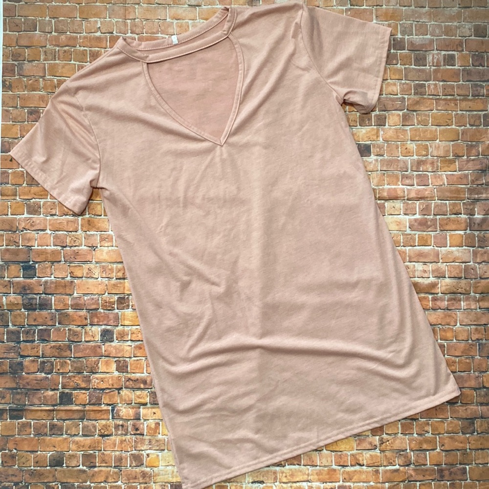 **5 for $20** Light Pink Tee